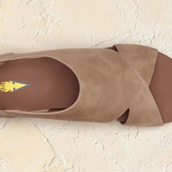 Ladies Volatile™ Barstow Peep-toe Sandals Size 8 – NIB! - Picture 4 of 5